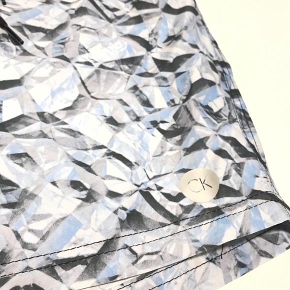 NEW Calvin Klein swim trunk shorts XL - Picture 4 of 6